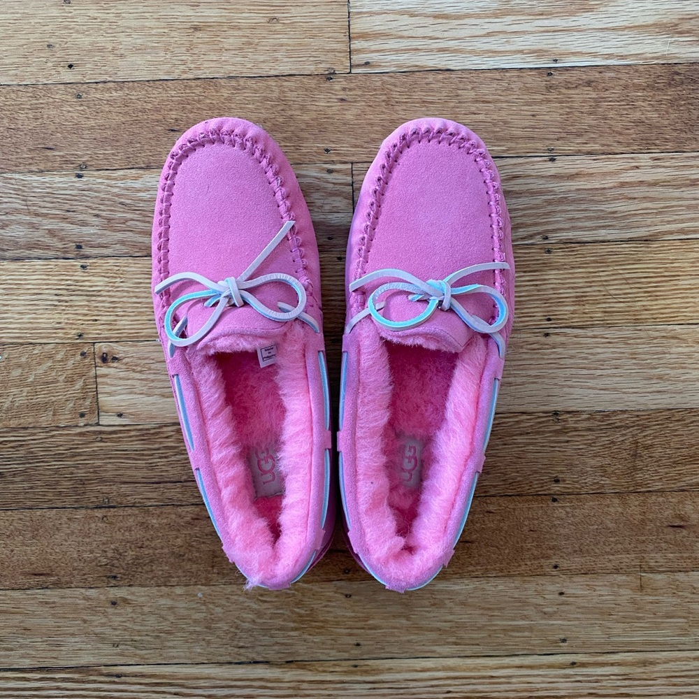 UGG Plush Dakota Slipper